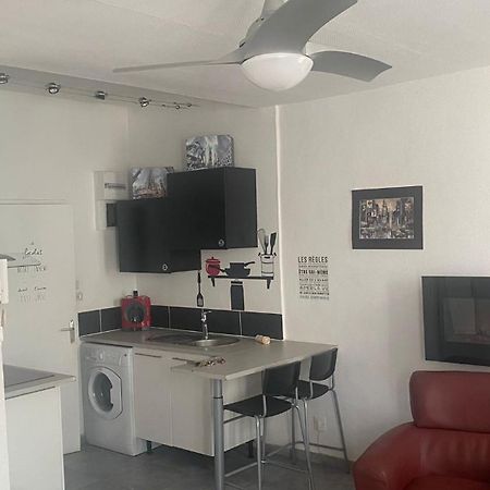 Le Suffren, Ventile ,Wifi, A 100 M De La Plage Tulon Zewnętrze zdjęcie